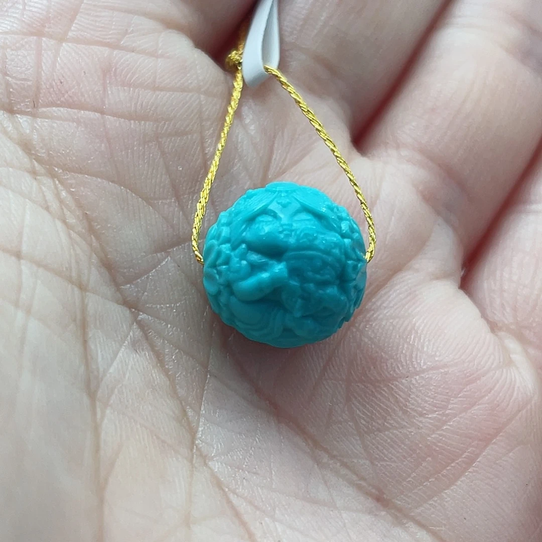 绿松石颈饰未镶嵌