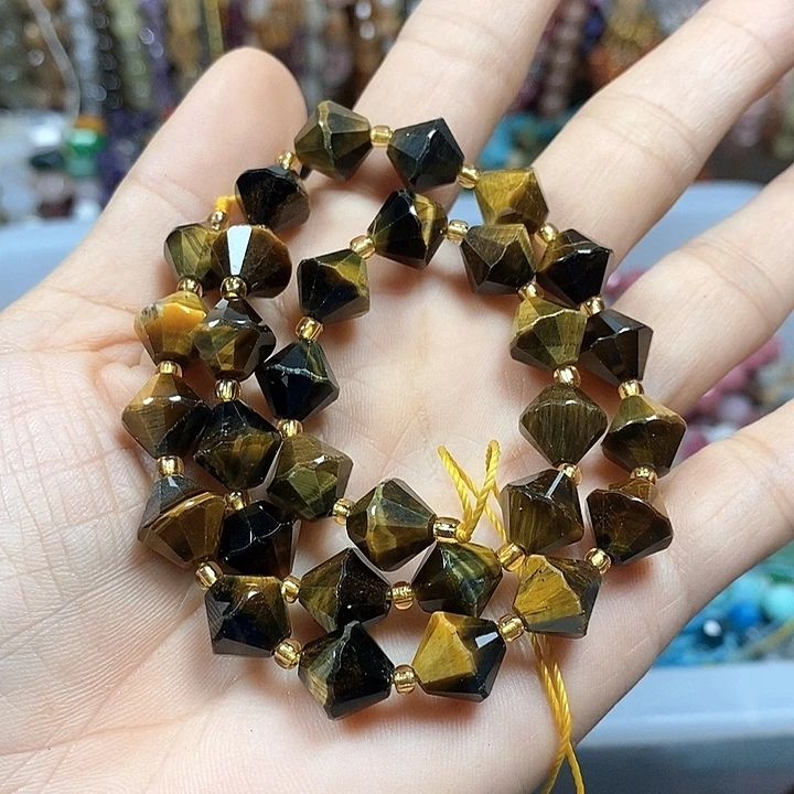 玛瑙/玉髓未镶嵌珠宝半成品天然虎眼卡10mm