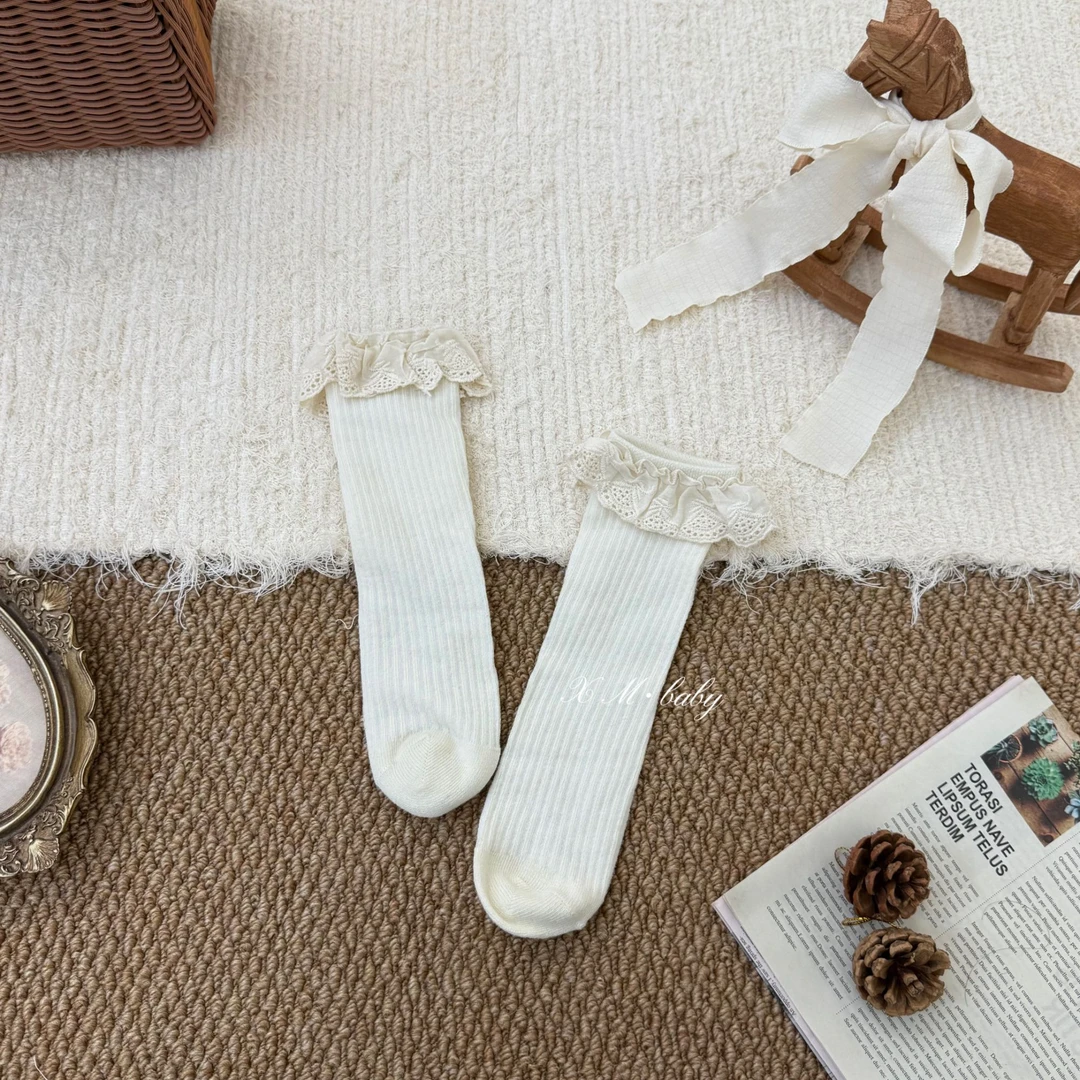 萱妈家【花边中筒袜】韩系女宝无后跟杏色花边针织中筒袜子百搭弹力