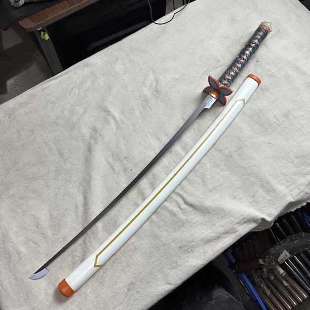 3113 龙泉昊天宝剑高锰钢一体锻打武士刀兵器未开刃