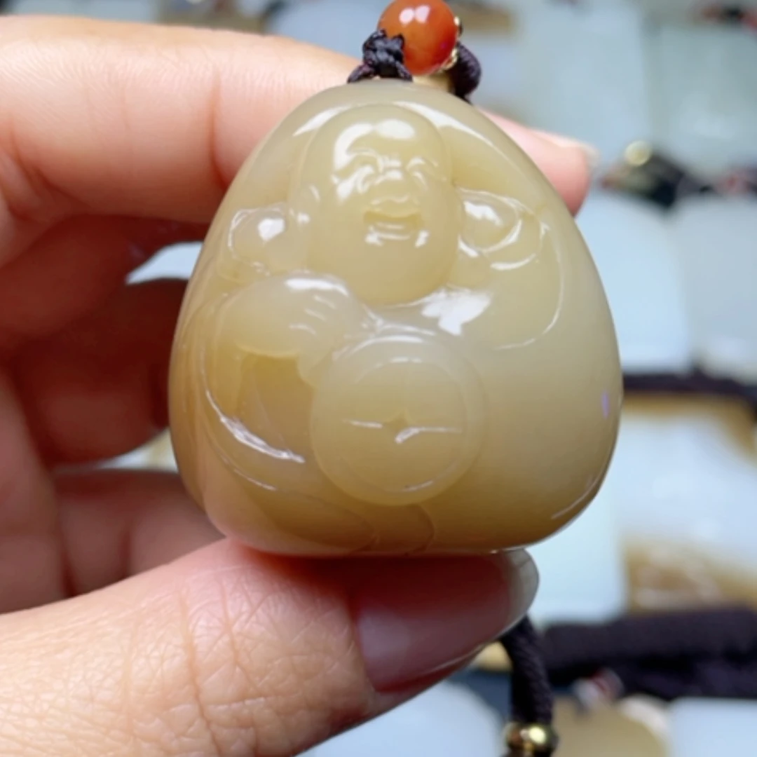 【闪购商品】颈饰未镶嵌和田玉