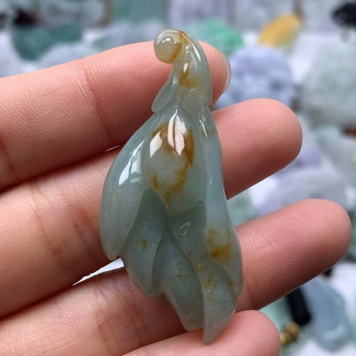 翡翠未镶嵌颈饰玉兰花福利