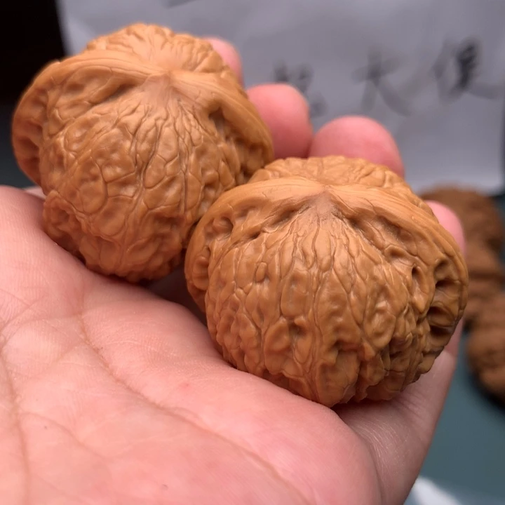 文玩核桃把件会**鱼乾隆103