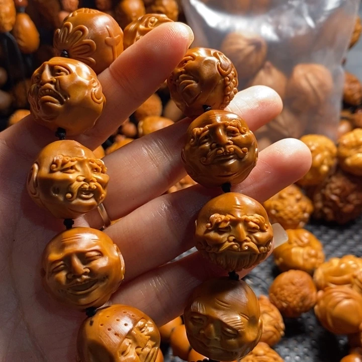 吊坠橄榄核筋线明显