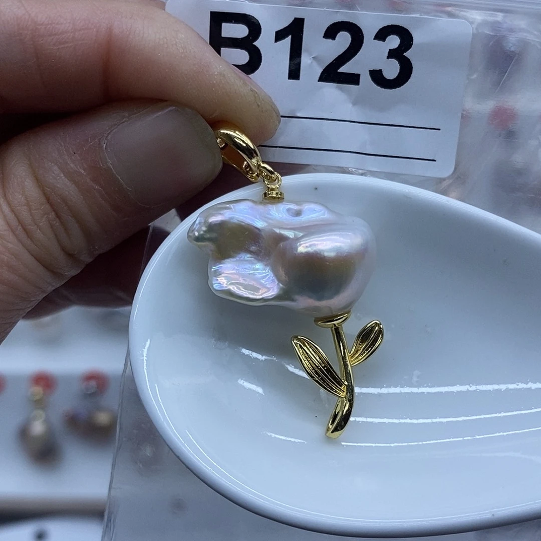 未镶嵌淡水珍珠颈饰