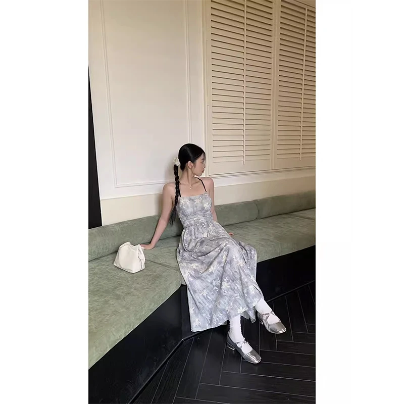 【秋秋清仓】夏季新款设计感收腰褶皱修身吊带连衣裙242A1279