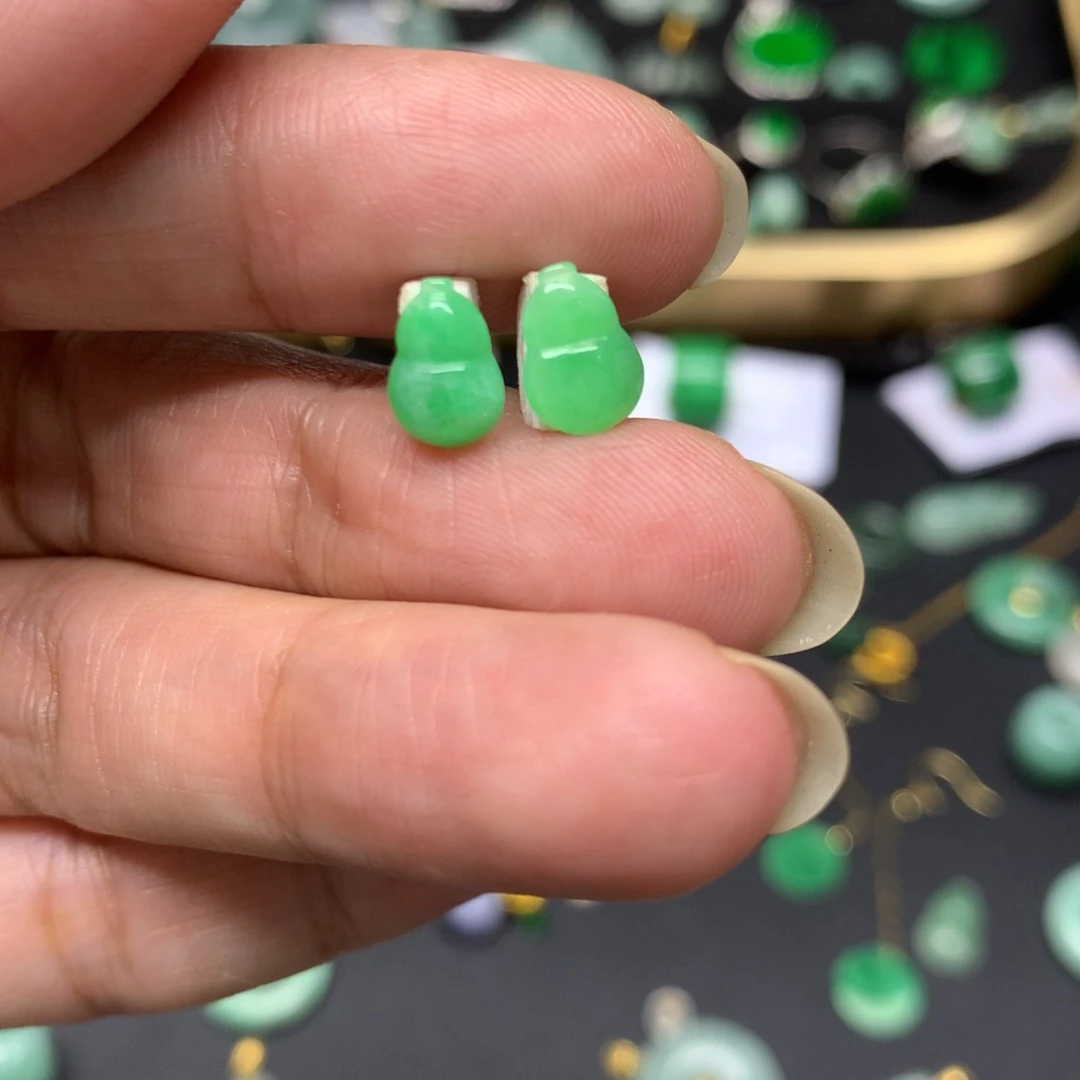 吊坠(不含链)未镶嵌翡翠有纹裂