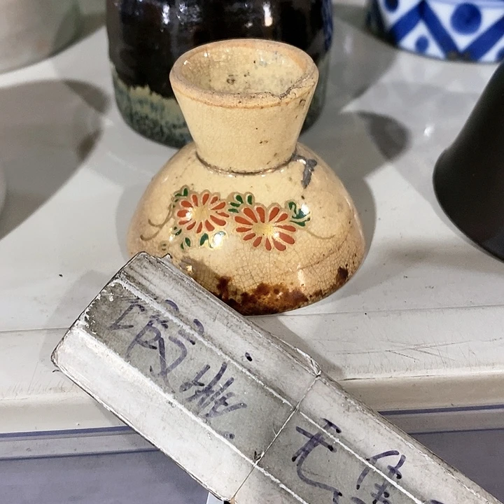 瓷片?*真爱不一样哦小女孩也喜欢他吧笑