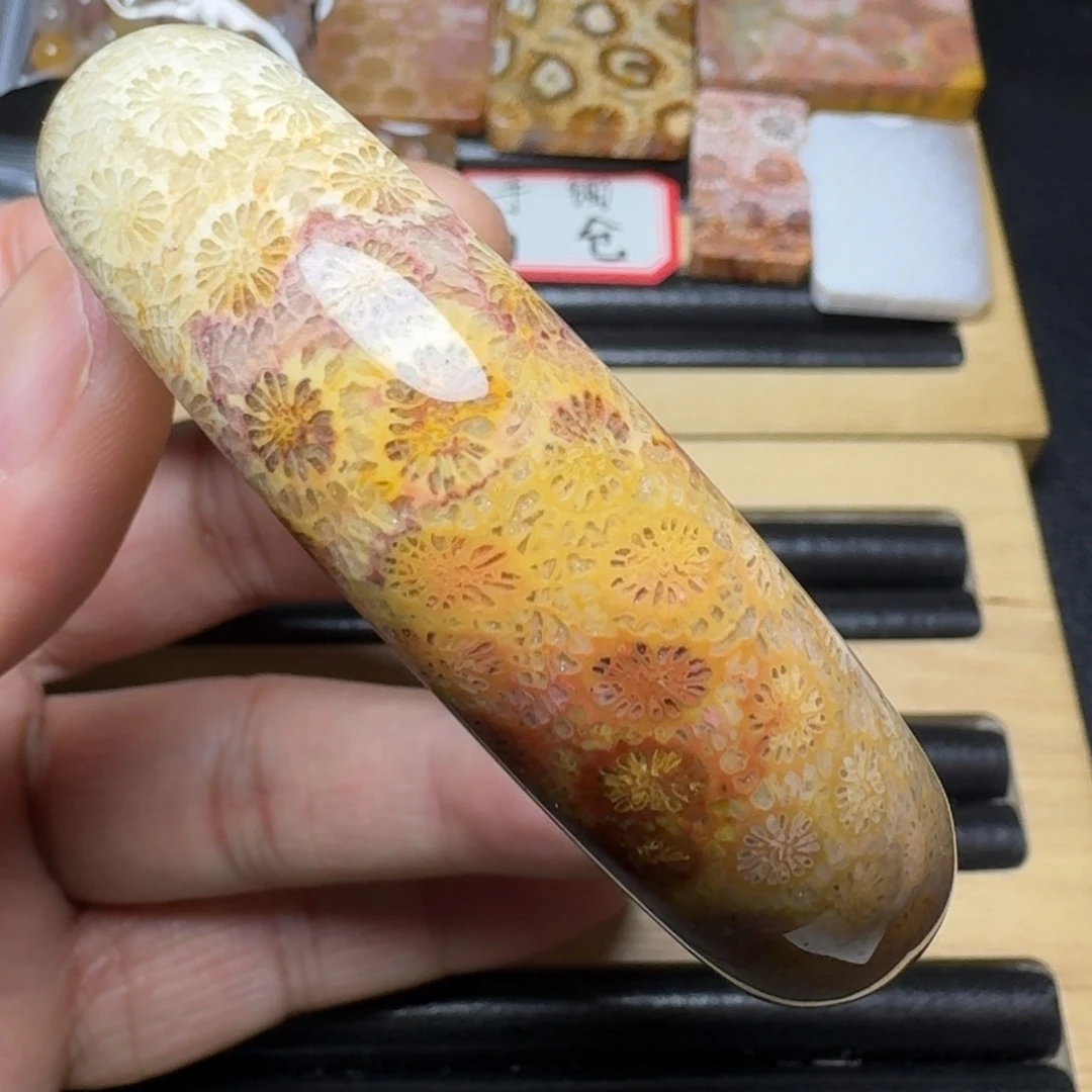 硅化玉纯天然色有机玉石未镶嵌60圈口