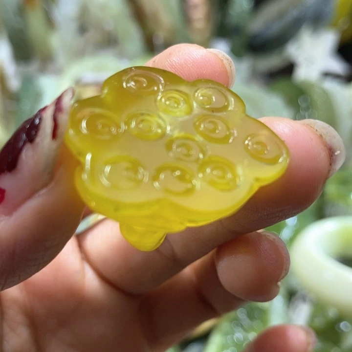 未镶嵌岫玉吊坠吊坠
