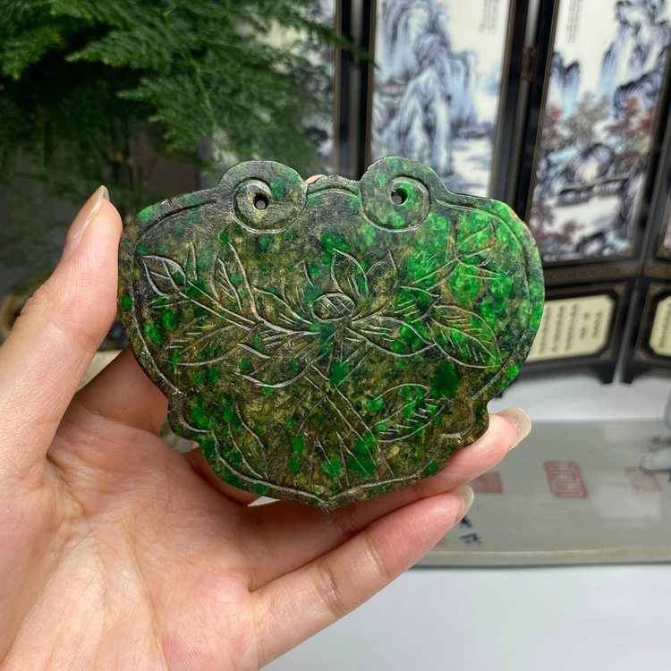 老料满色辣绿花开富贵如意锁挂件 天然翡翠A货