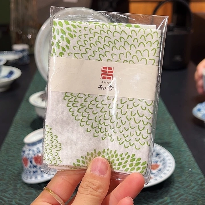 知舍茶巾111111111