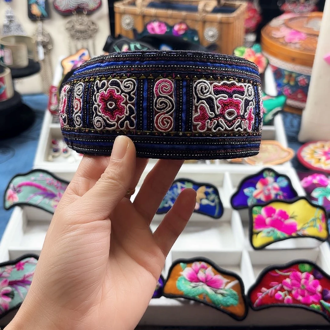 刺绣拂*手工刺绣工艺