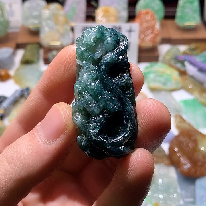 翡翠吊坠(不含链)未镶嵌