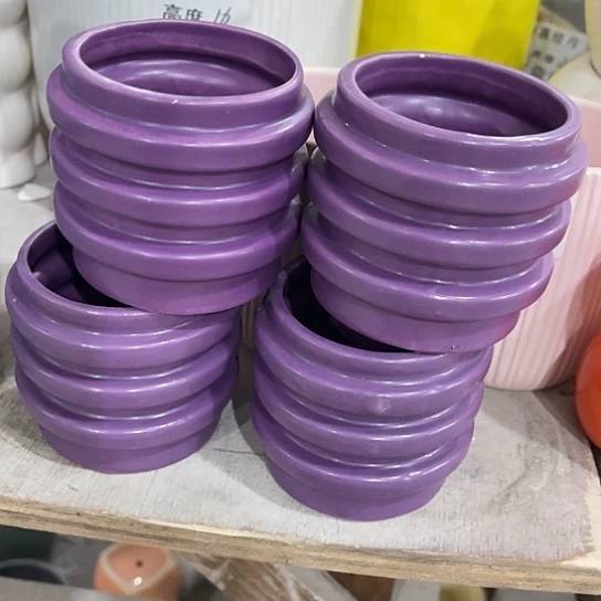 多肉绿植陶瓷花盆9.9包邮，有孔