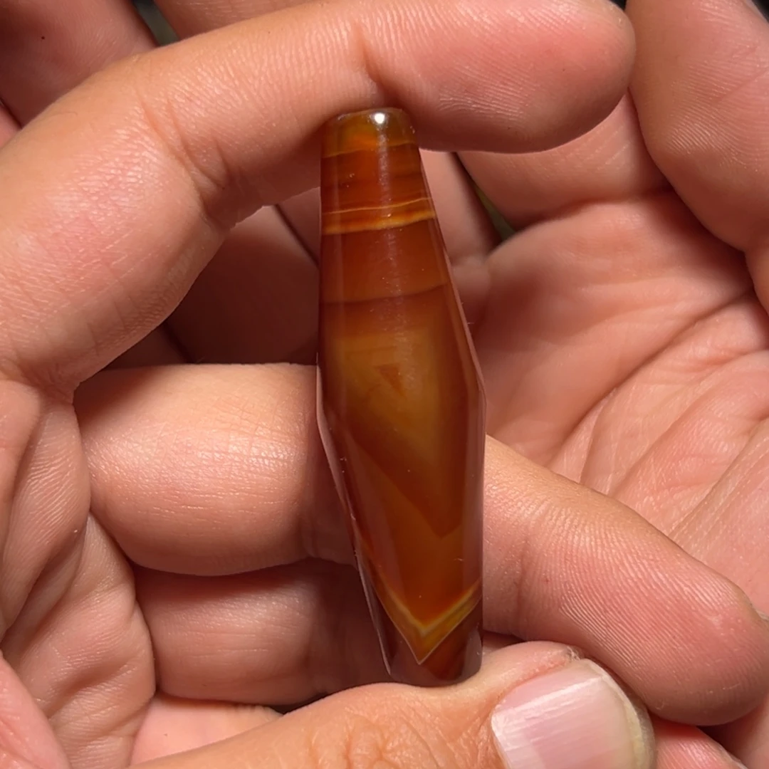 玛瑙/玉髓未镶嵌珠宝奇石