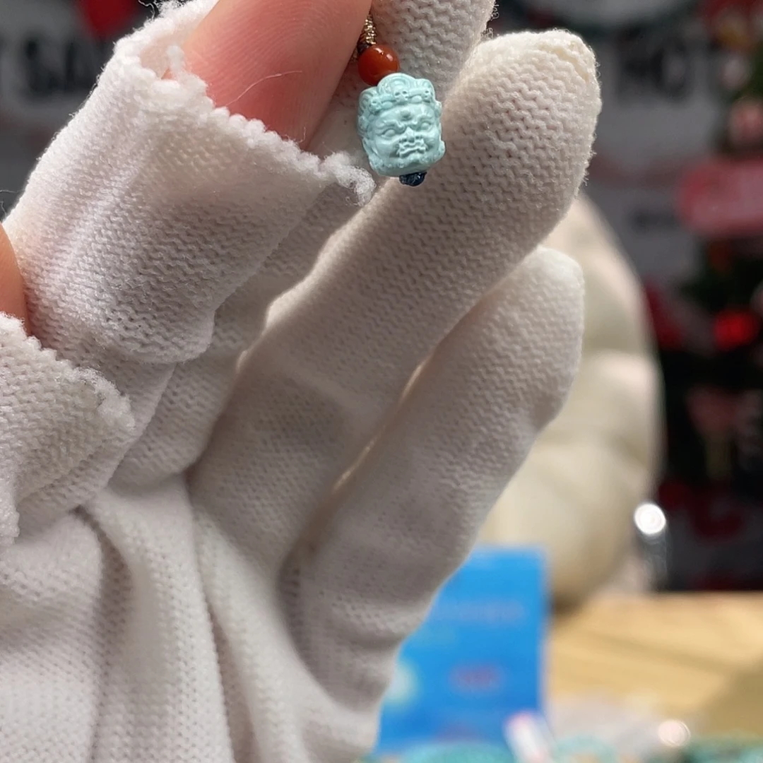 绿松石未镶嵌挂件