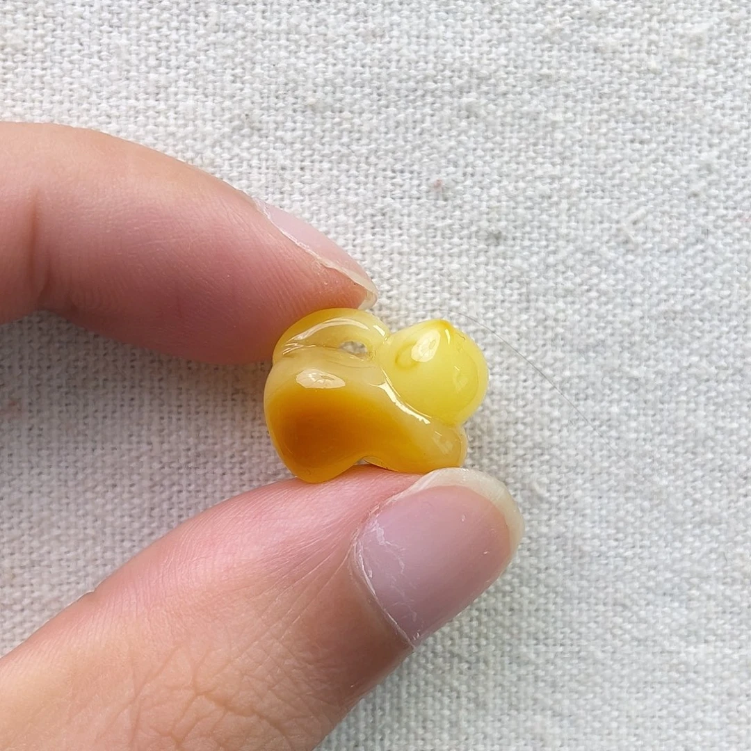 琥珀未镶嵌珠宝奇石趴趴猫