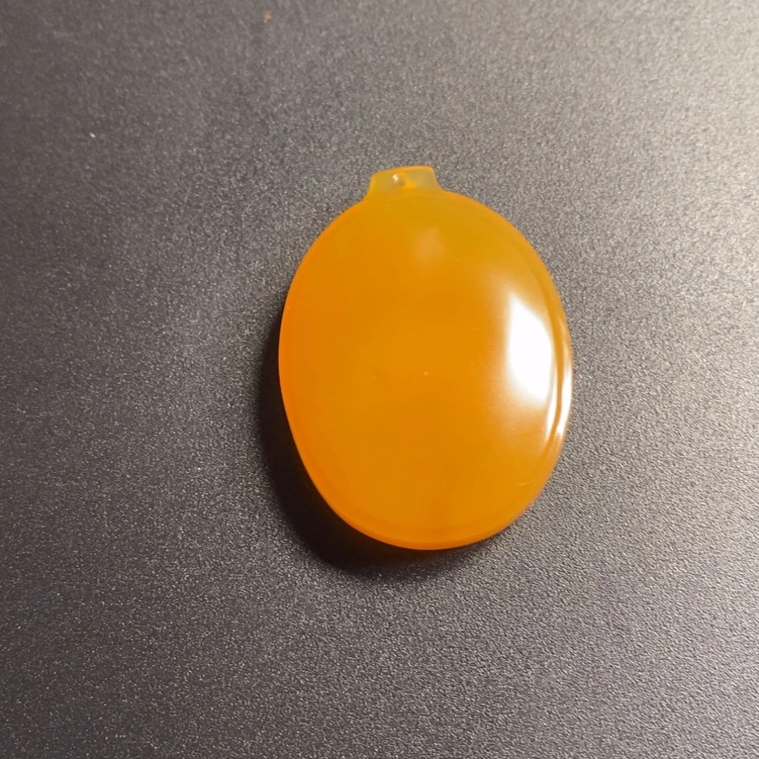 逸***苑石英质玉（缅黄）未镶嵌颈饰