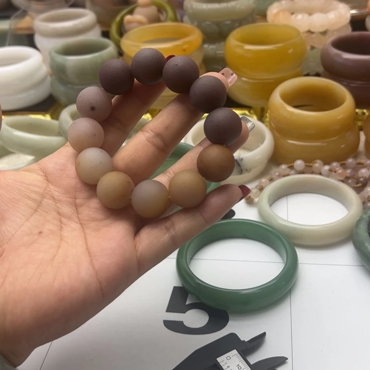 石英岩玉合金手镯
