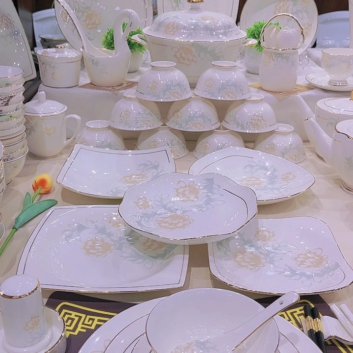 【闪购商品】瓷描金清雅