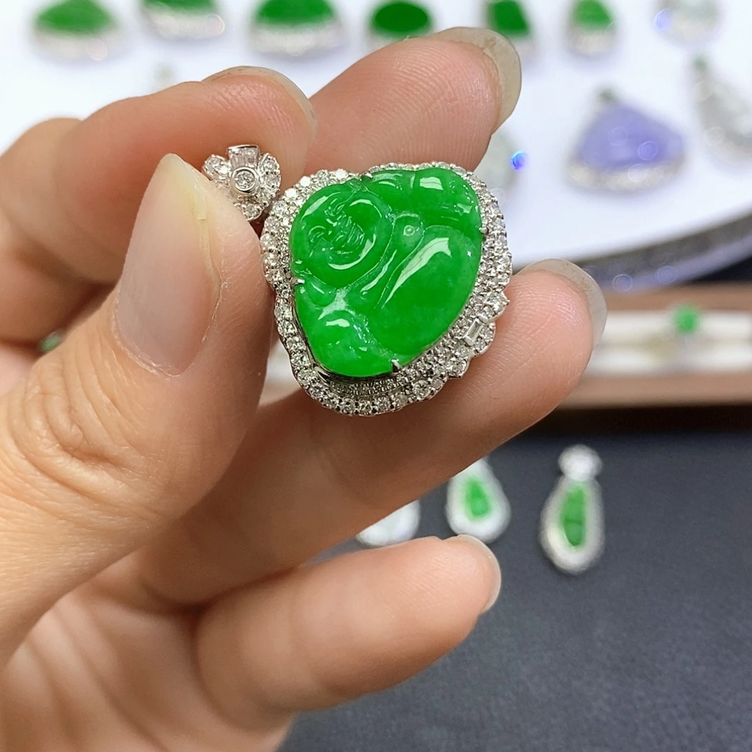 翡翠18K金镶嵌吊坠(不含链)