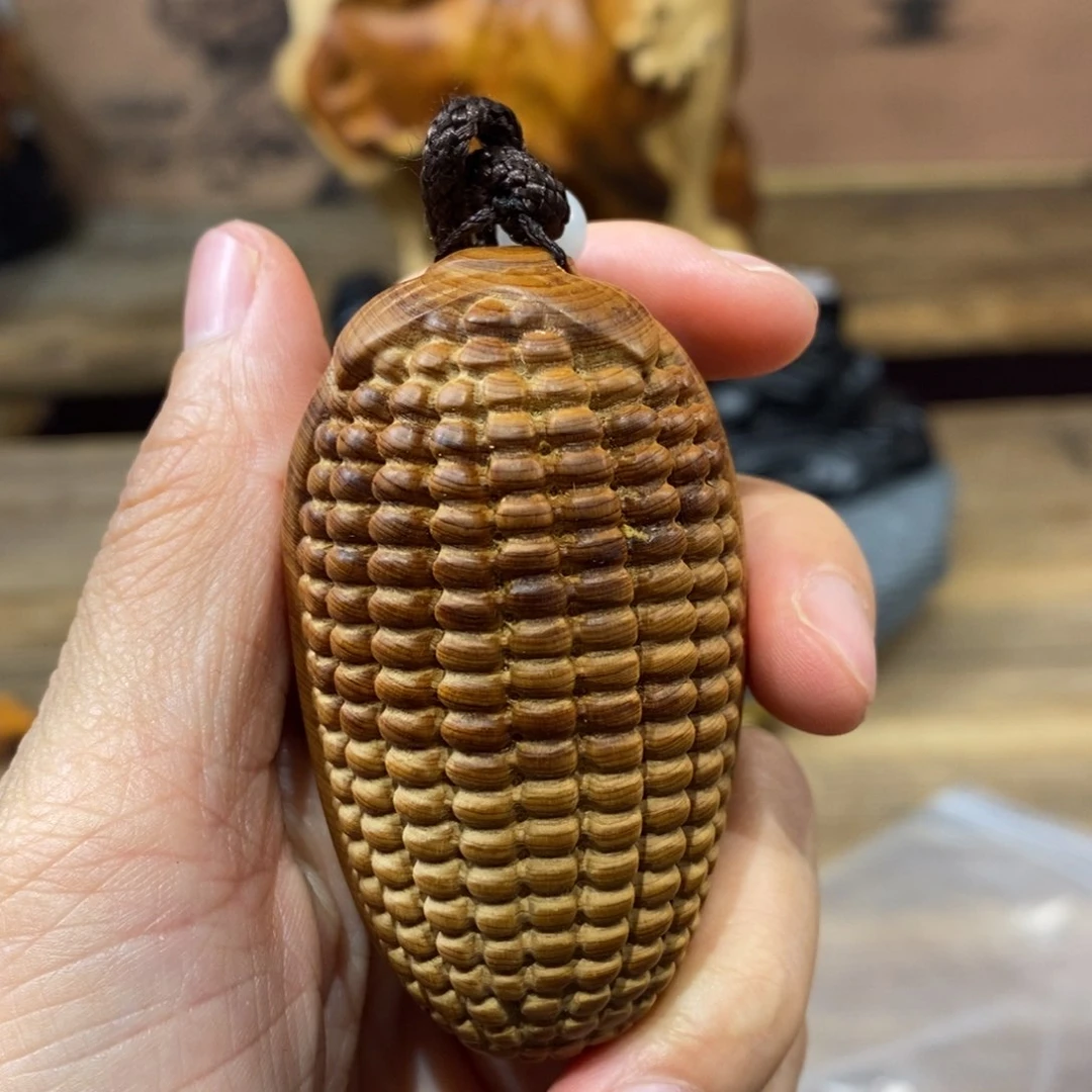 柏木（崖柏）崖柏。 