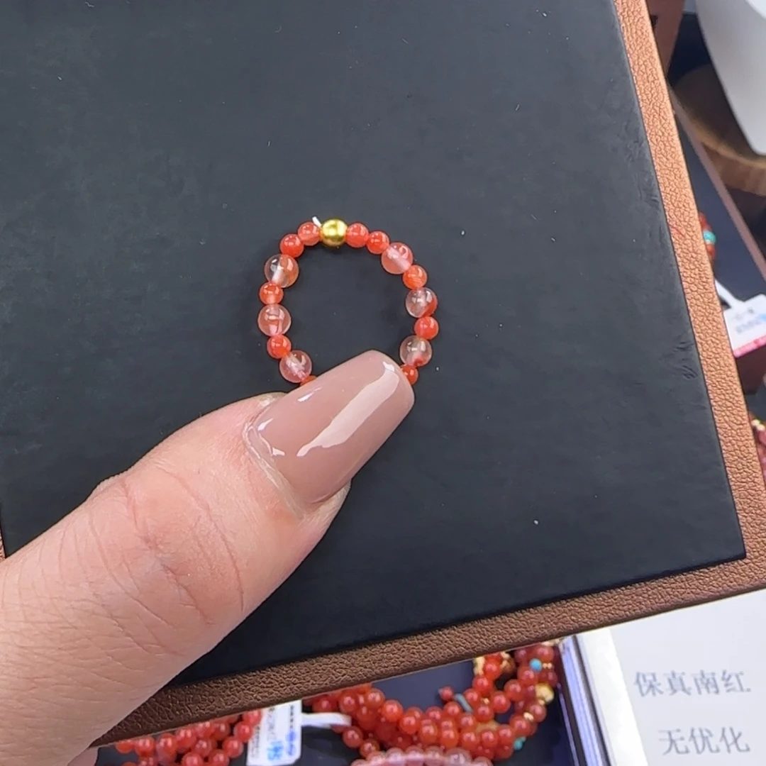南红玛瑙未镶嵌手链