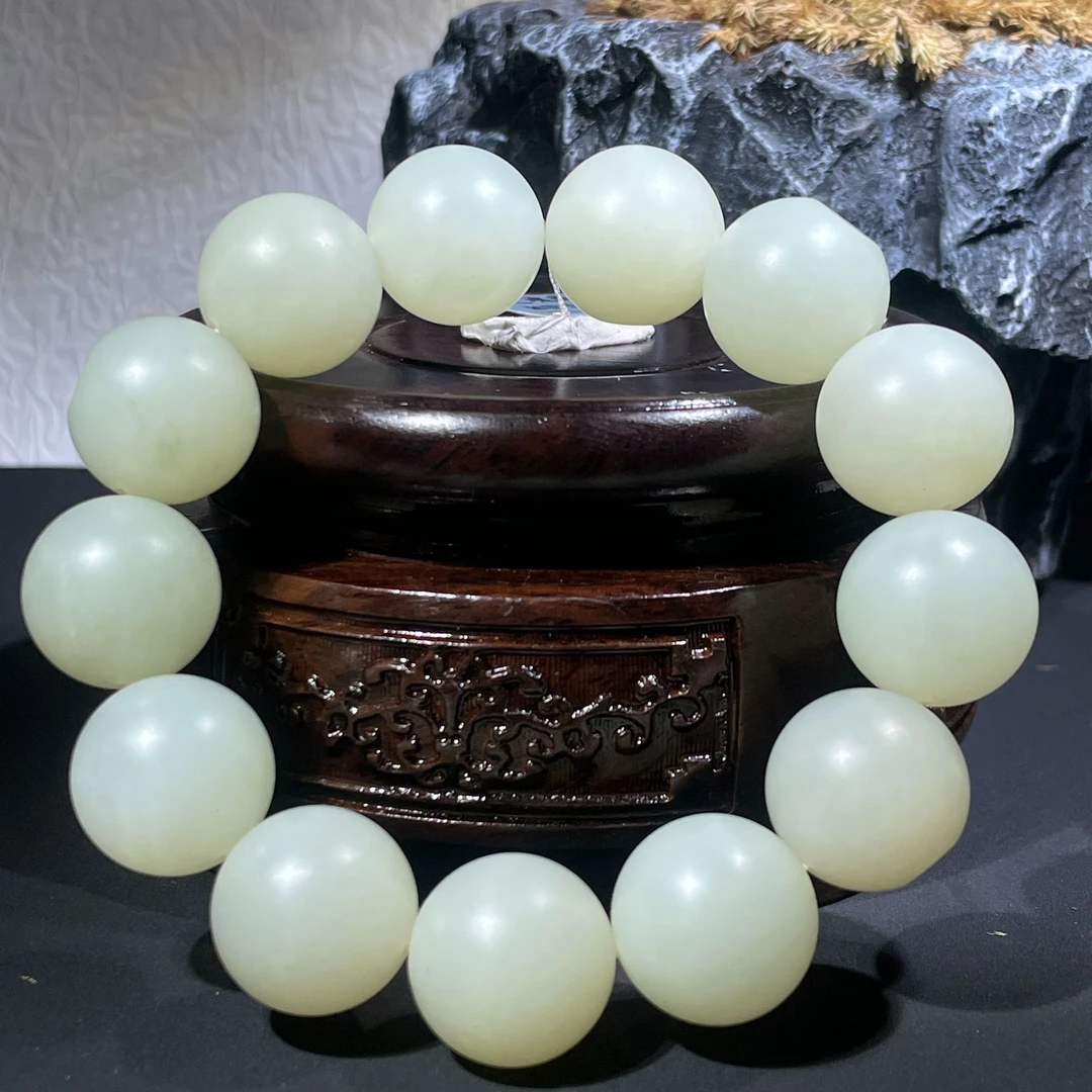 2823-珠圆玉润  和田玉