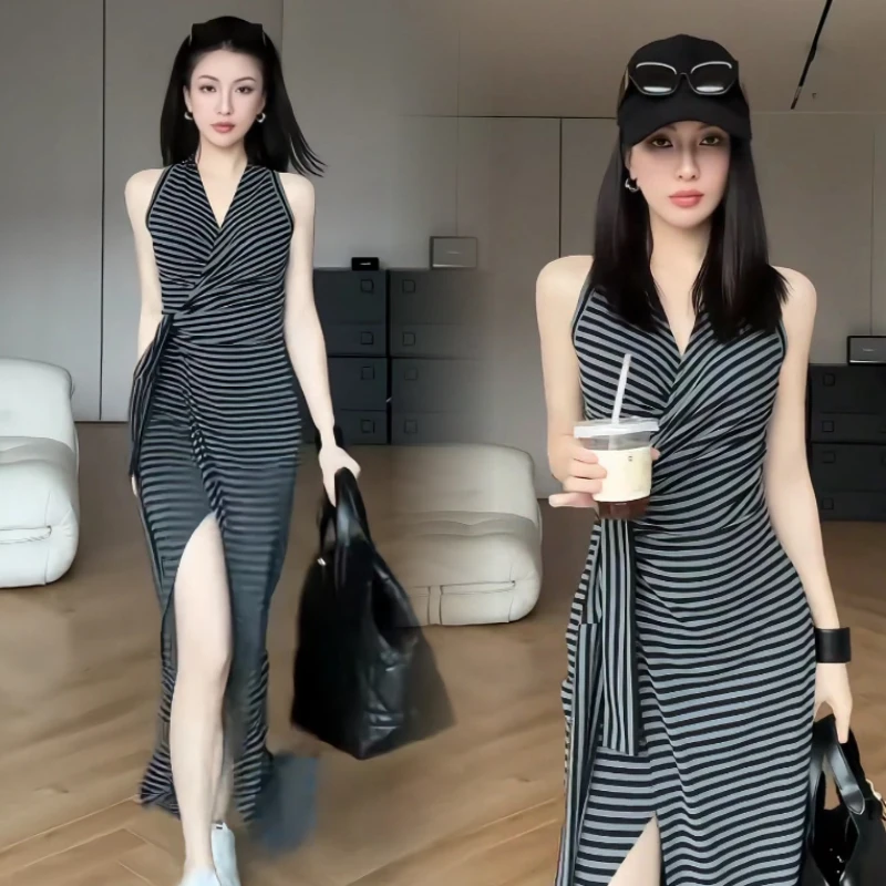 收腰系带V领开叉连衣裙女2025夏季新款无袖高级感穿搭轻奢长裙子