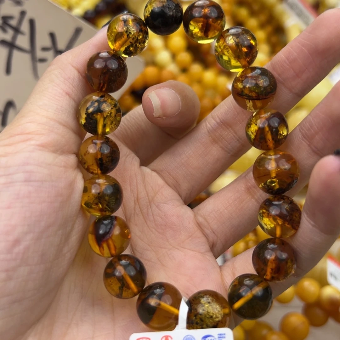 琥珀珠宝奇石未镶嵌