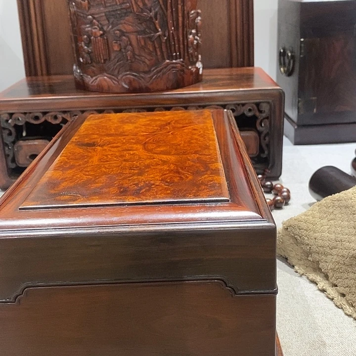 香榧木乐*修黄花梨紫油梨机关盒一只