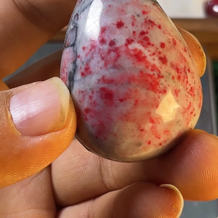 天然辰砂原石首饰