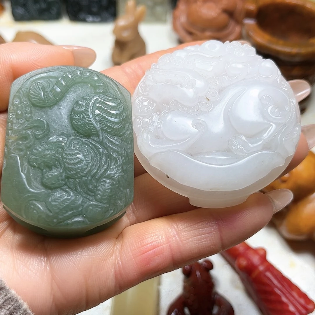 白玉菩提吊坠范*瑞白玉菩提吊坠