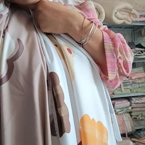 棉棉后面高端不同尺寸2×2.5随机。