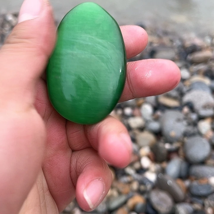 未镶嵌和田玉（糖玉）珠宝奇石