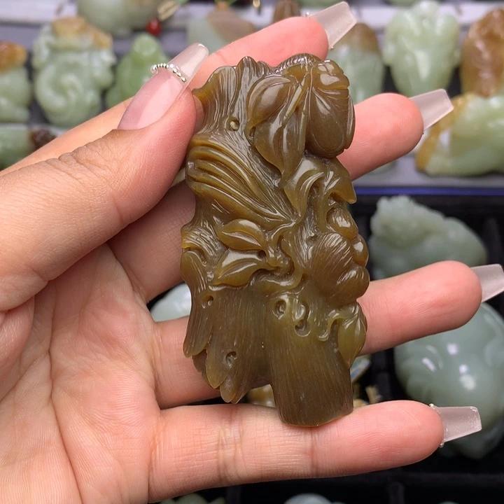 未镶嵌和田玉把件