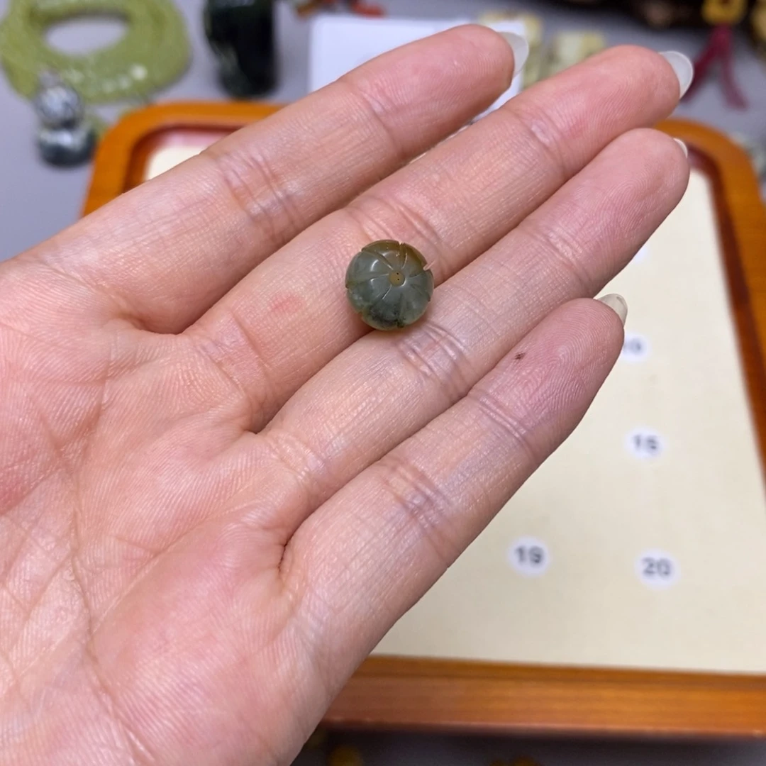 蛇纹石玉合金配饰阳****࿐
