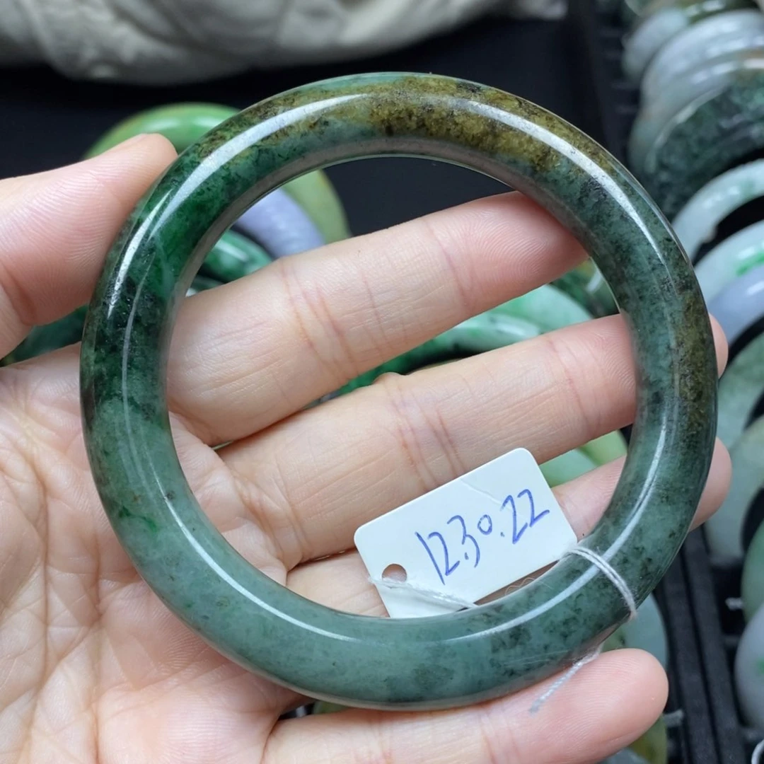 翡翠颈饰未镶嵌59.8圈口55号