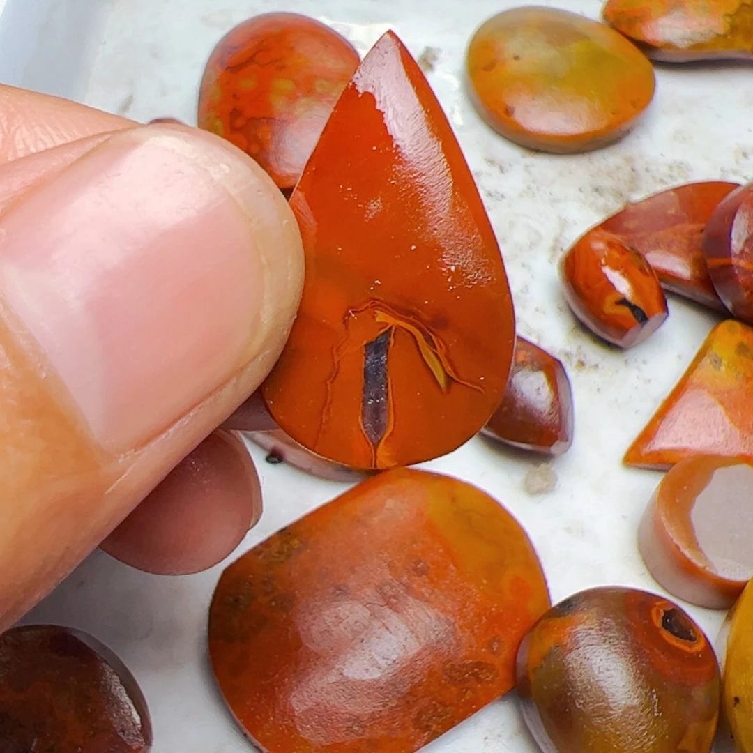 玛瑙/玉髓手链未镶嵌墨**舟