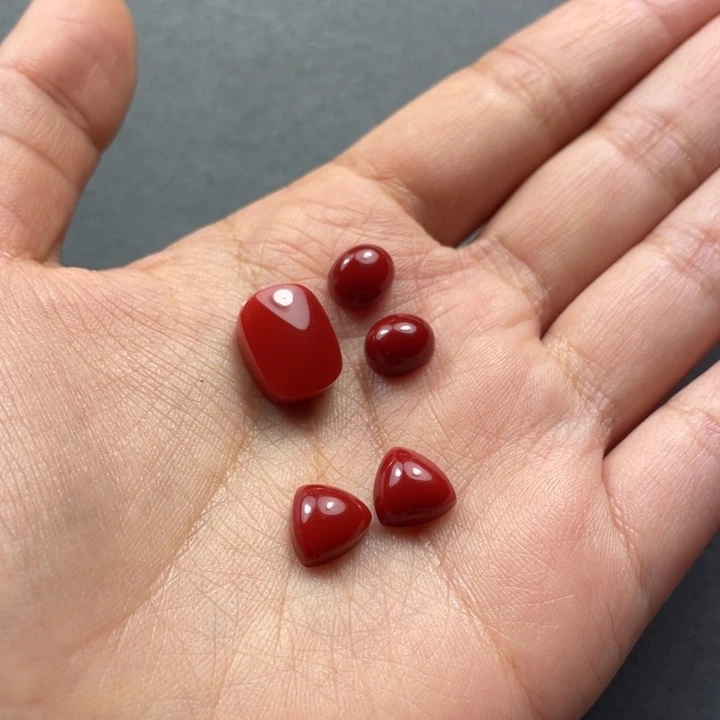 南红玛瑙配饰未镶嵌你****爸一组