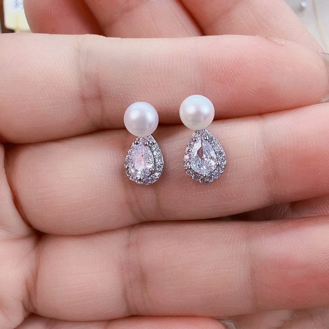 淡水珍珠未镶嵌耳饰