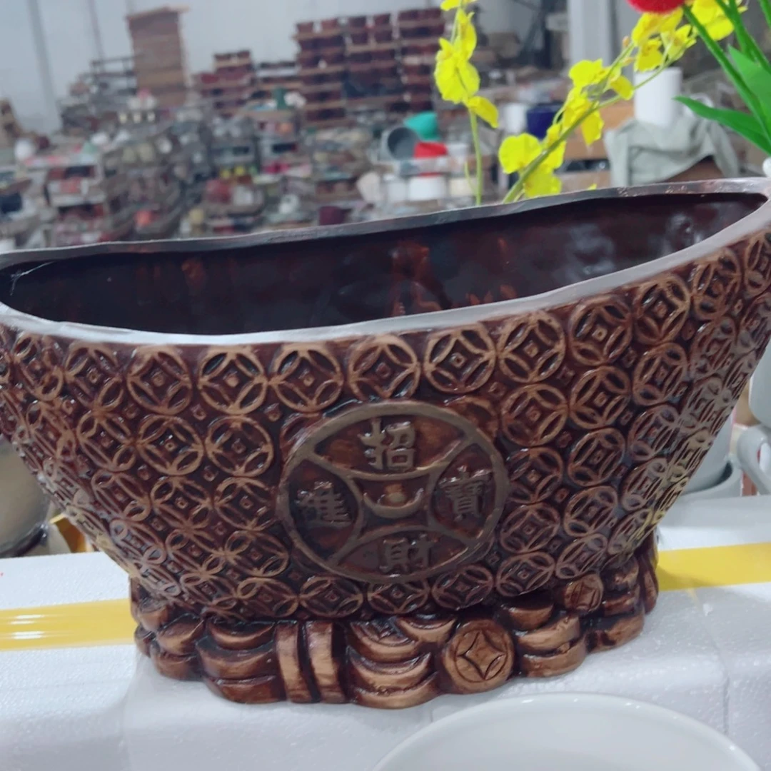 有孔，陶瓷花盆满10米包邮发货。