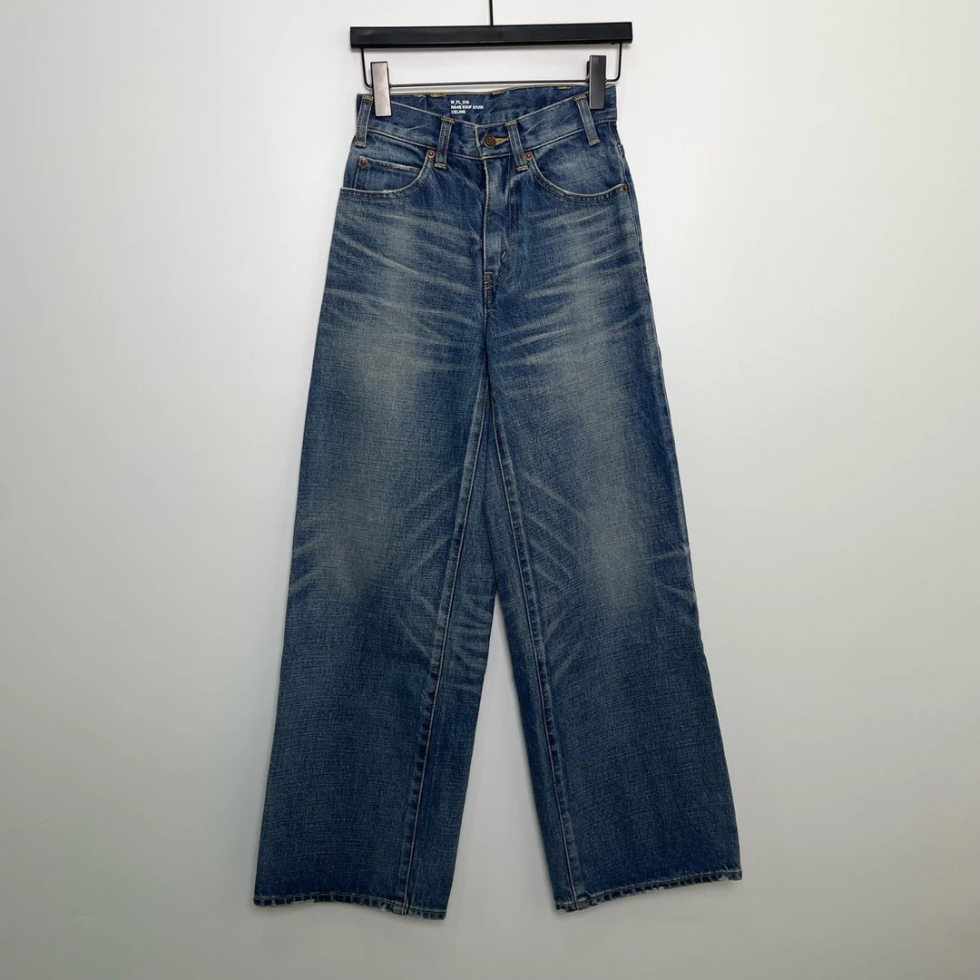 99新 Celine/思琳 D500261/经典水洗蓝做旧牛仔裤/24码