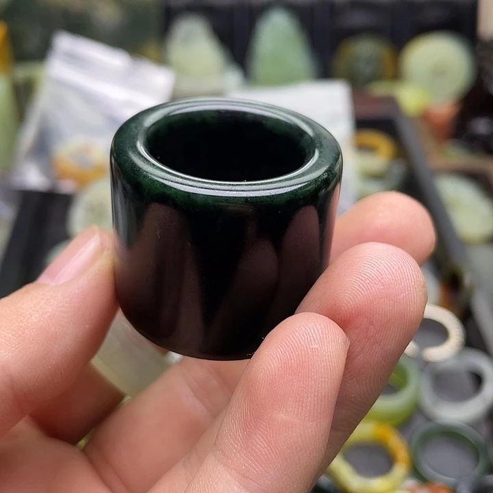 蛇纹石玉挂件未镶嵌我****友