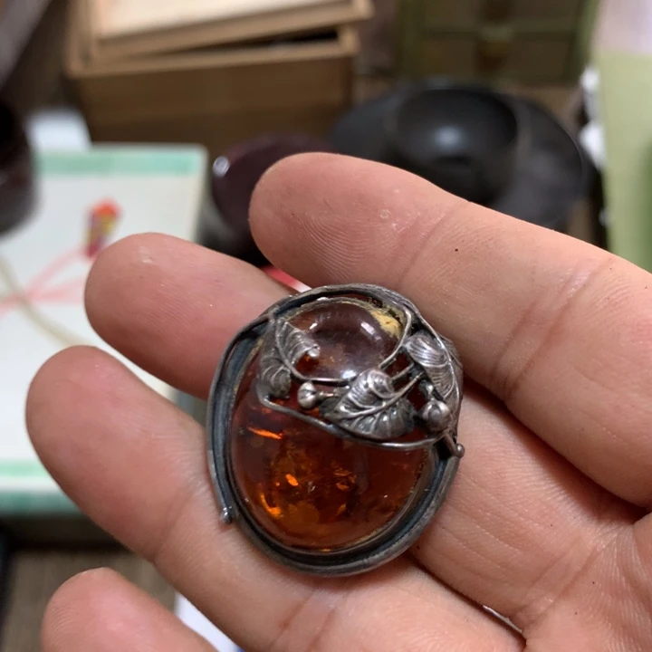 六***士琉璃手工艺品川奇杂项不退不换