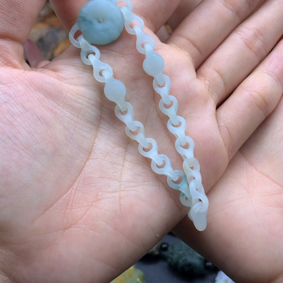 行****未镶嵌定制翡翠翡翠