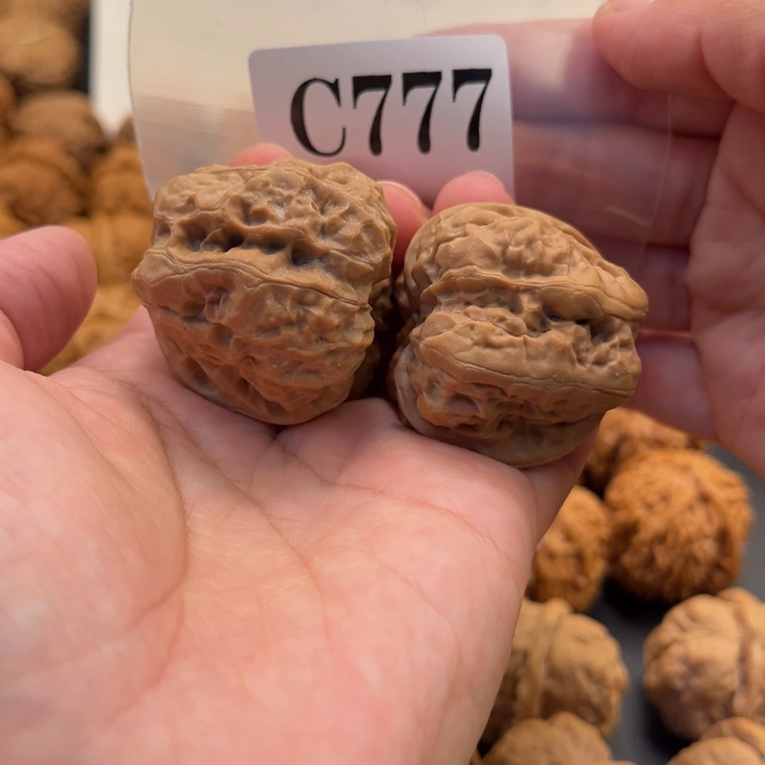 吉***宝把件桃核蛙蛙福利39