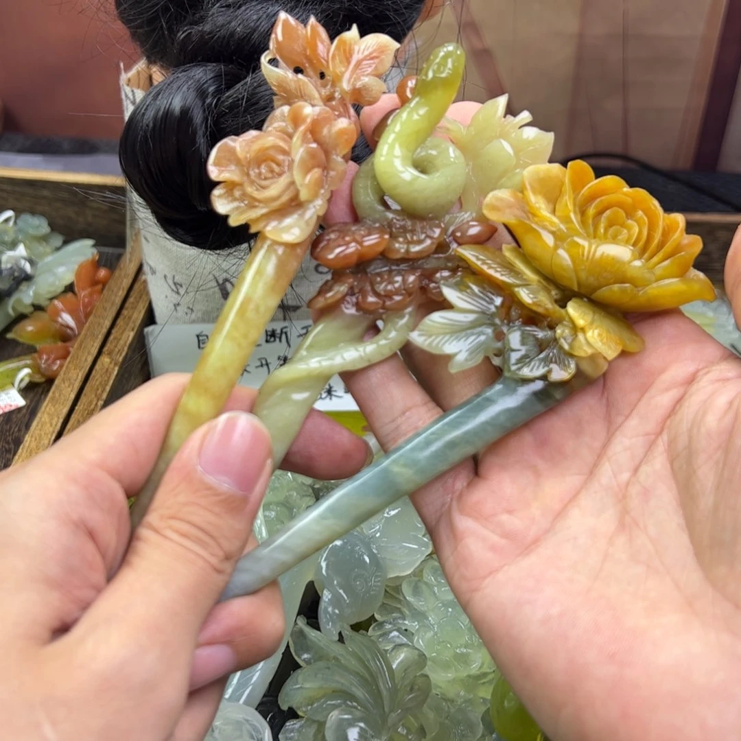 蛇纹石玉未镶嵌发簪幸****)