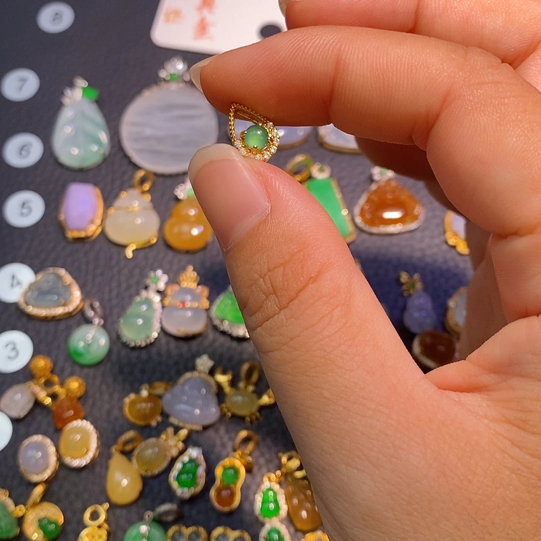 翡翠银S925镶嵌颈饰